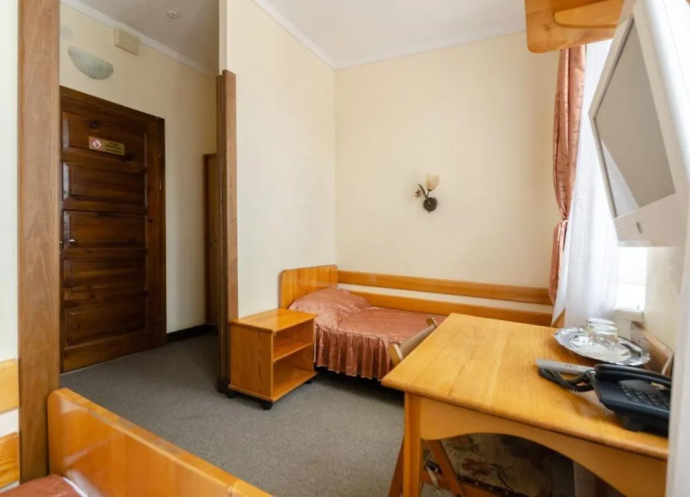 Тиса Економ Hotel Petropavlovskaya Borshchagovka