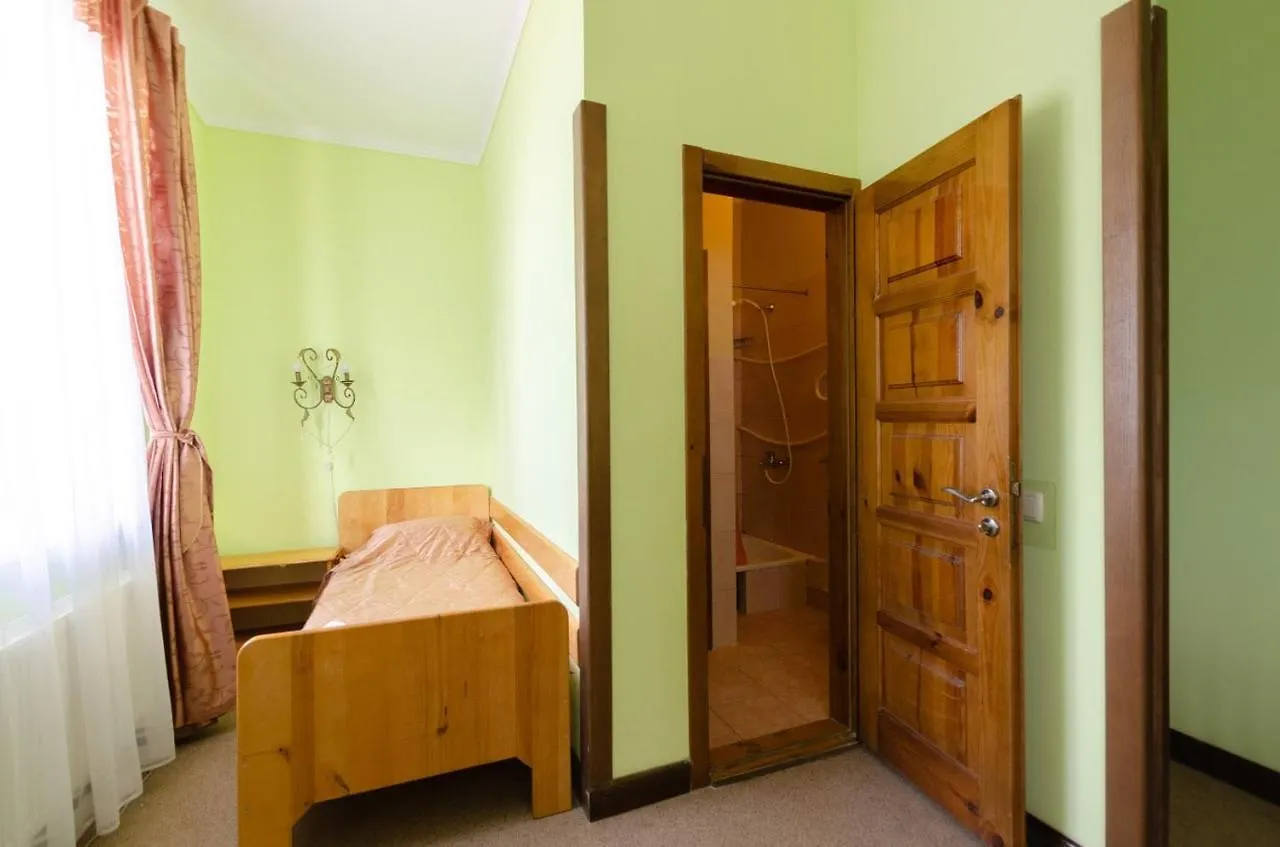 Тиса Економ Hotel Petropavlovskaya Borshchagovka 0*,
